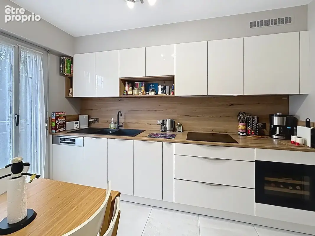 Appartement à vendre 5 pièces, balcon REIMS HYPER CENTRE (51) - photo 7