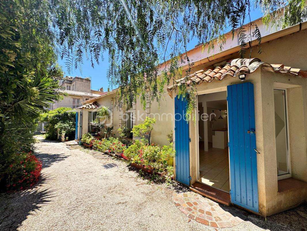 Maison à HYERES
