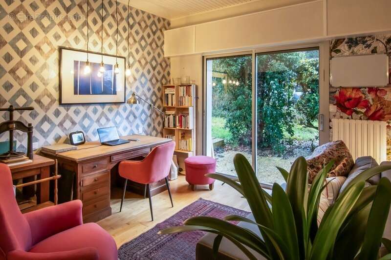 Maison à BIRAC-SUR-TREC