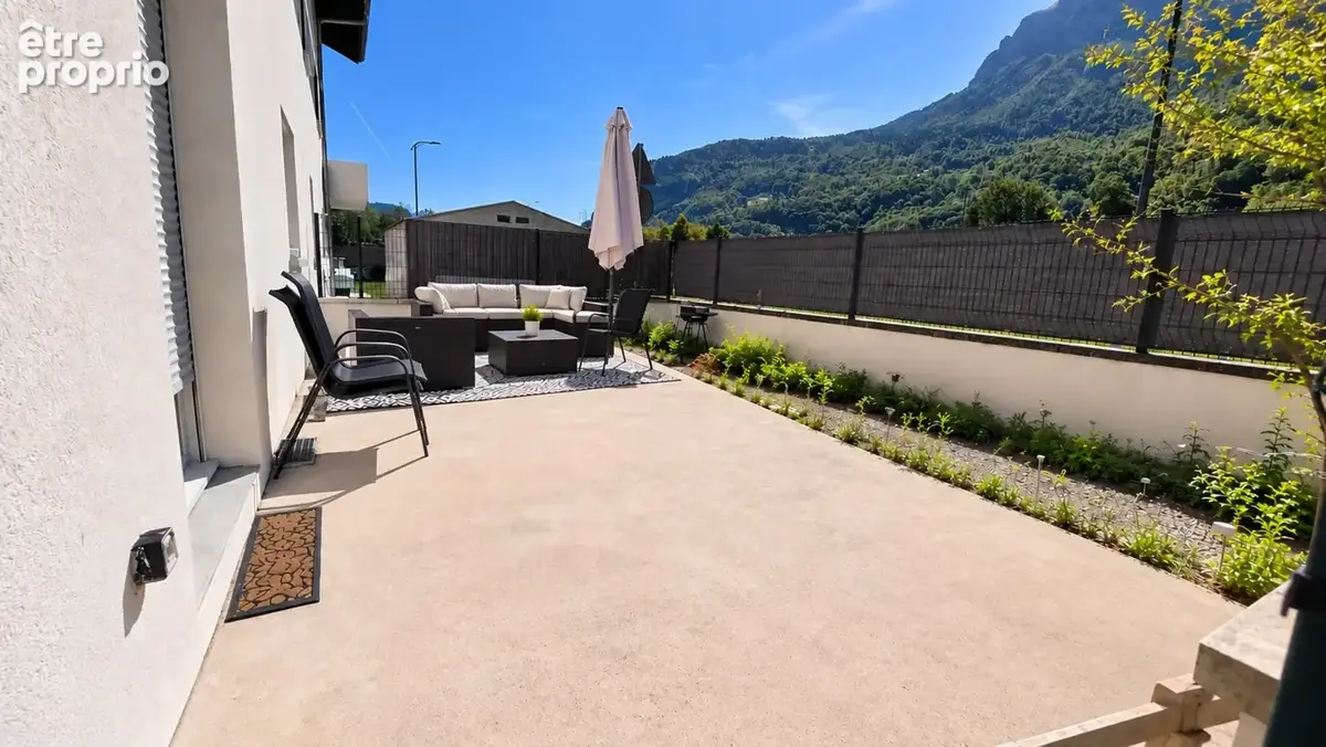 Appartement 3 pièces 62 m² · à Magland · 62 m² · 181 000 €
