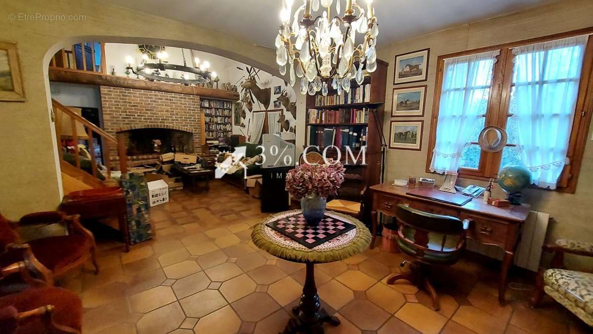 Maison à MOYENNEVILLE