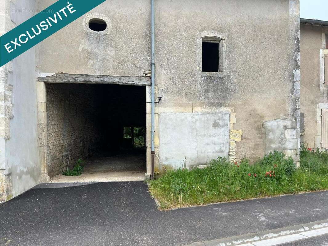 Photo 5 - Maison à TREVERAY