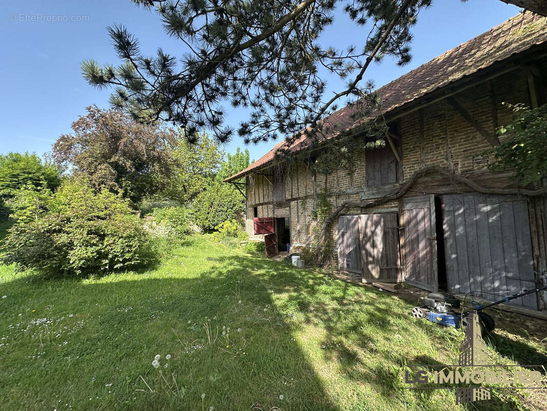 Maison à SAINT-SAUFLIEU