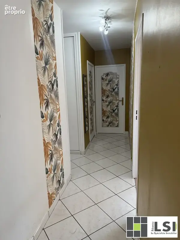 Appartement 4 pièces 89 m² à vendre à Valenciennes (59300) - photo 9
