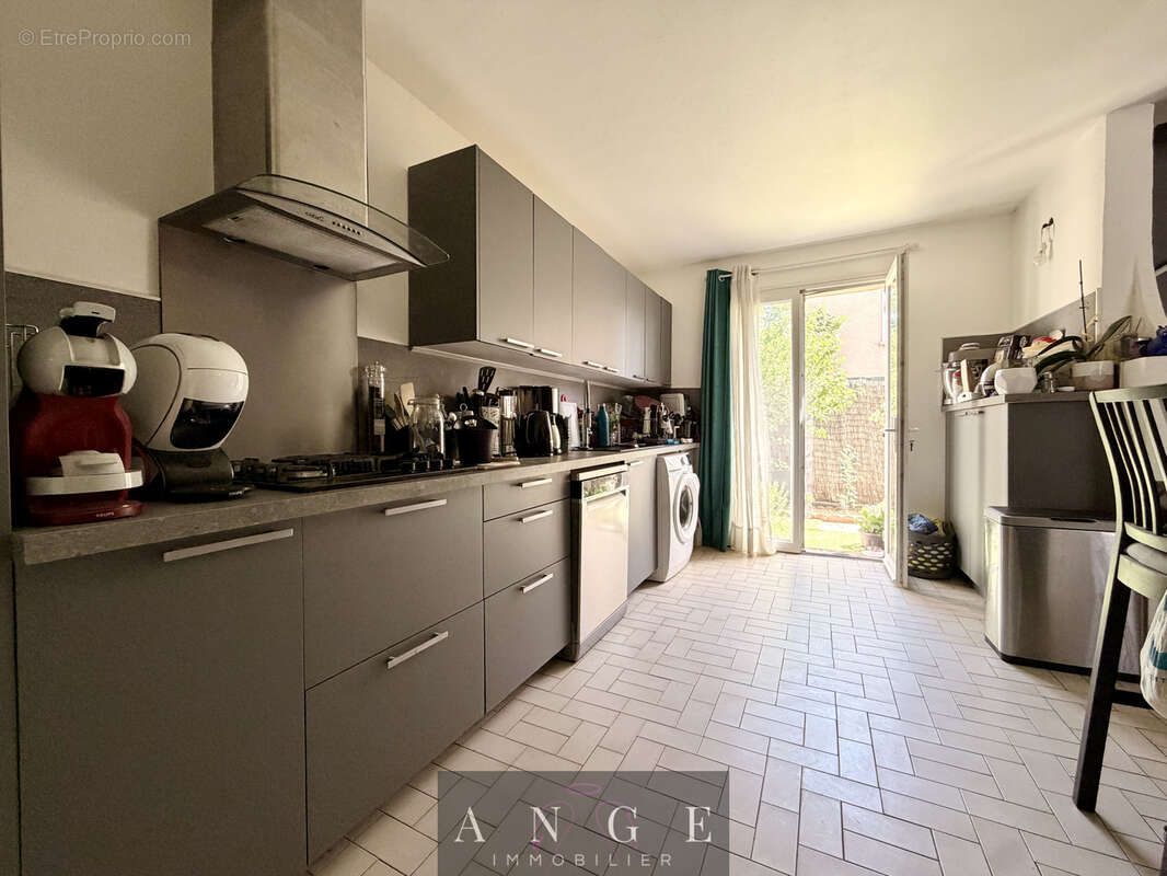 Villa La Crau T4 et jardin centre ville - photo 5