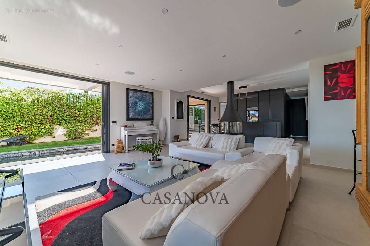 Maison à SAINT-GELY-DU-FESC