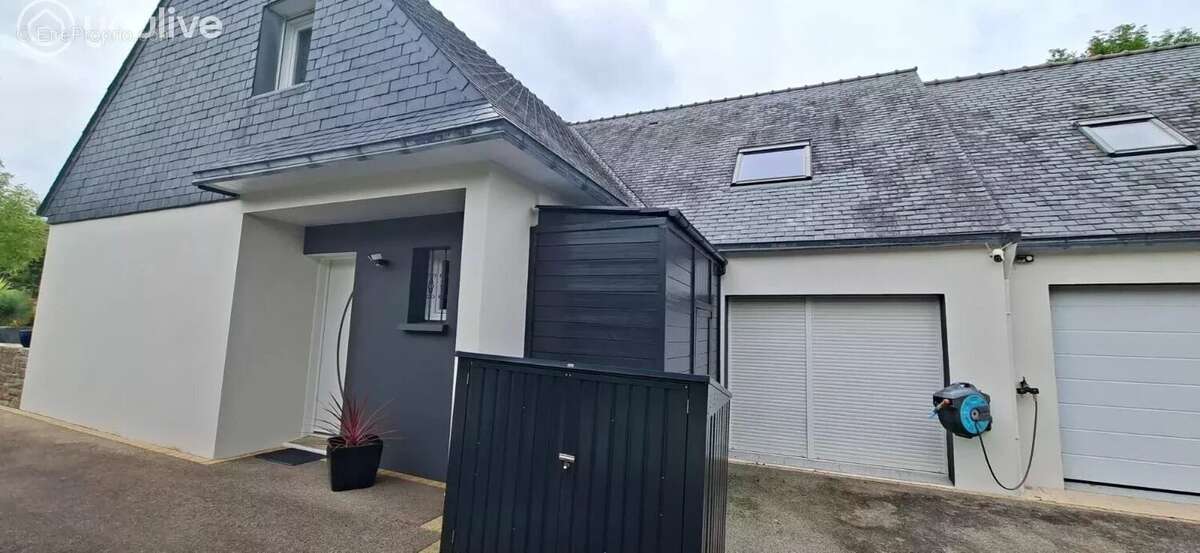 Maison à PLOUGONVELIN