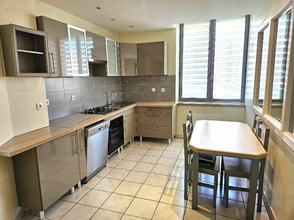 Appartement à BRUYERES