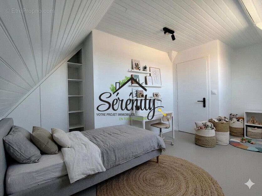 Maison à HOUPLIN-ANCOISNE