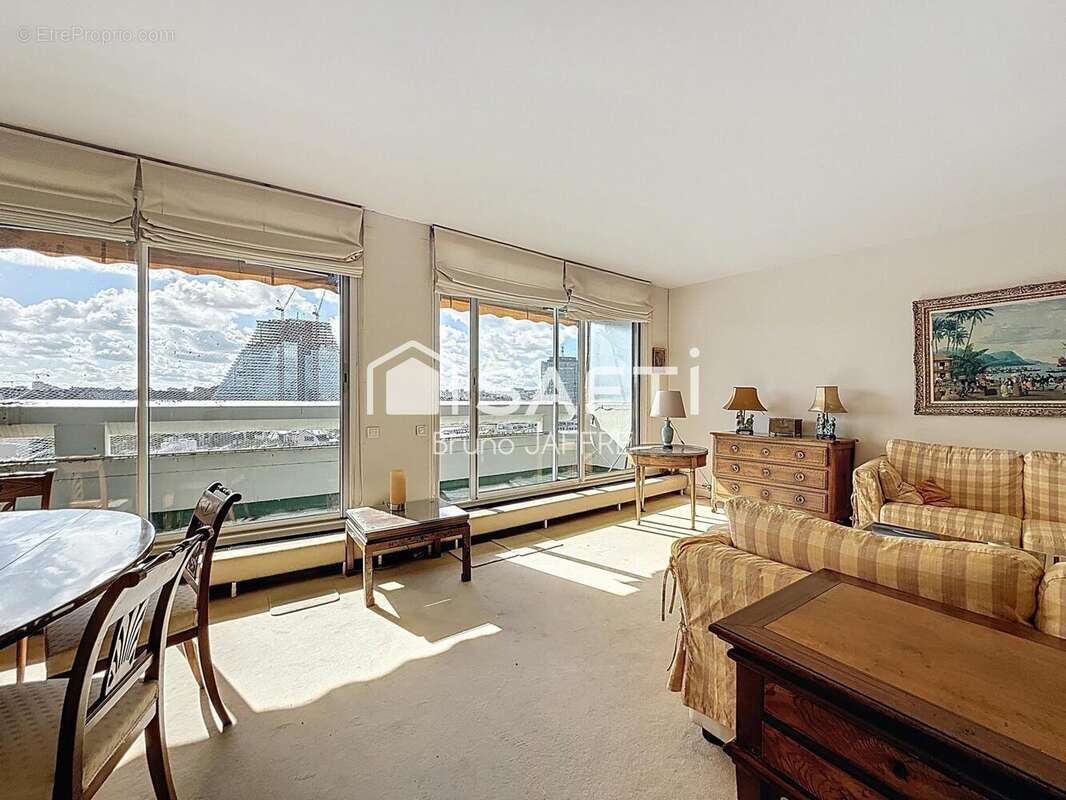 Photo 4 - Appartement à PARIS-15E