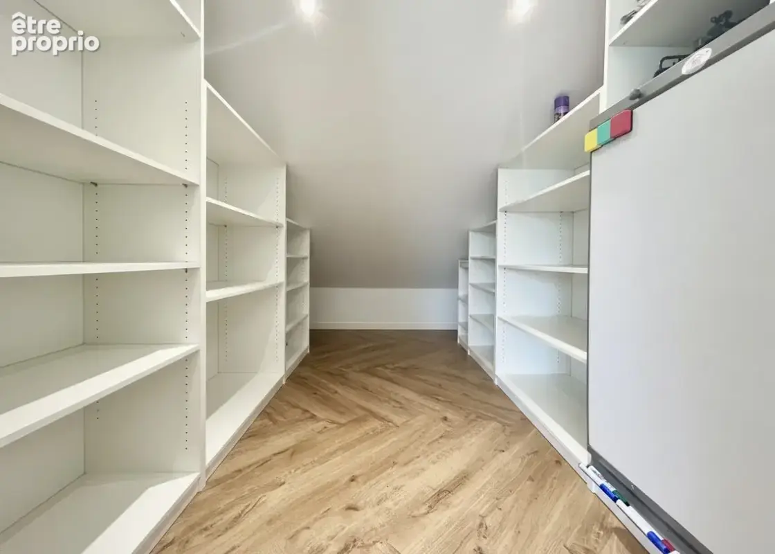 Maison 138 m² à La Chapelle-Saint-Mesmin  - photo 6