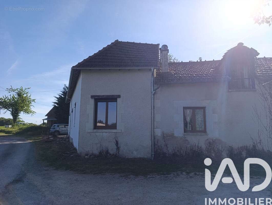 Maison 123 m² à Baudres  - photo 3