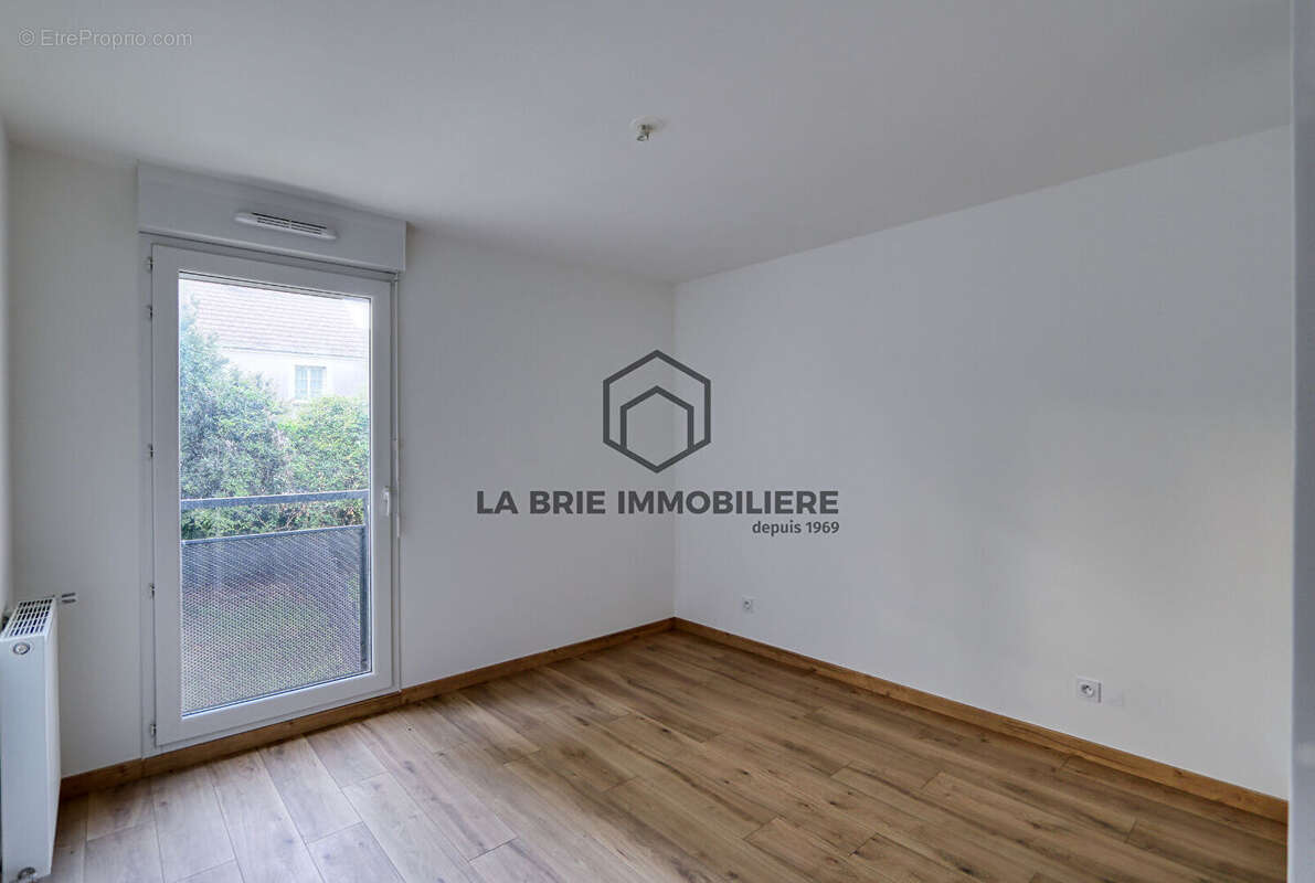 Appartement à PONTAULT-COMBAULT