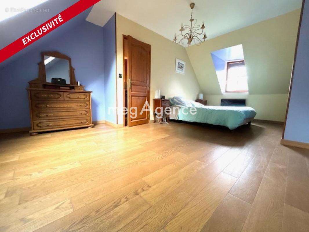 Maison à SAINT-JUST-EN-CHAUSSEE