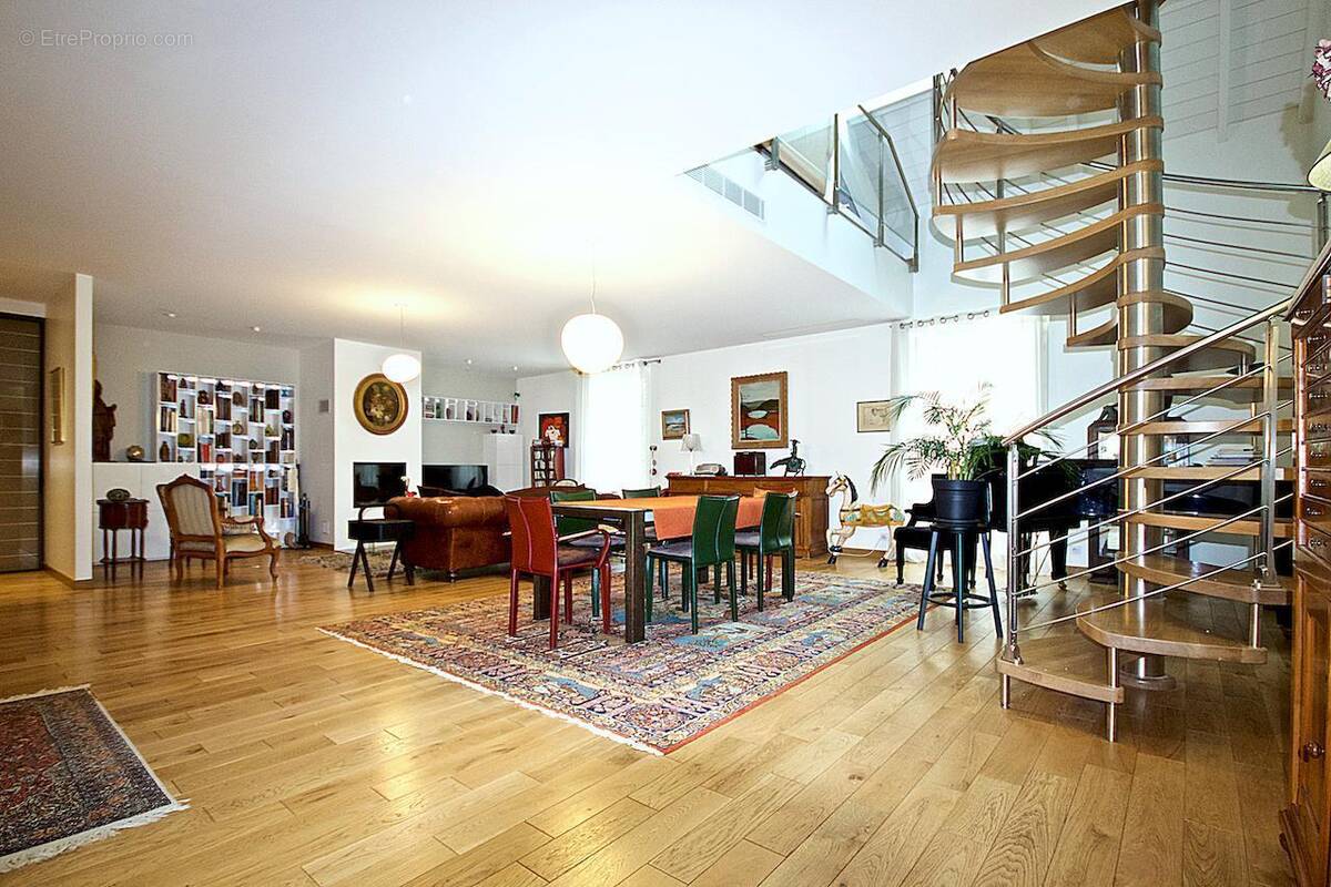 Photo 1 - Appartement à CHAMBERY