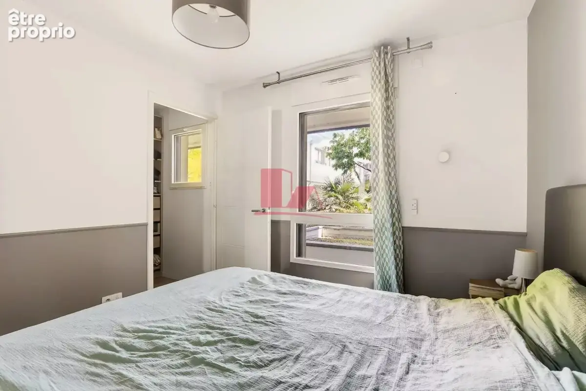Vanves parc pic - duplex 4 pieces de 94 m² - jardin de 46 m² - parking - photo 10