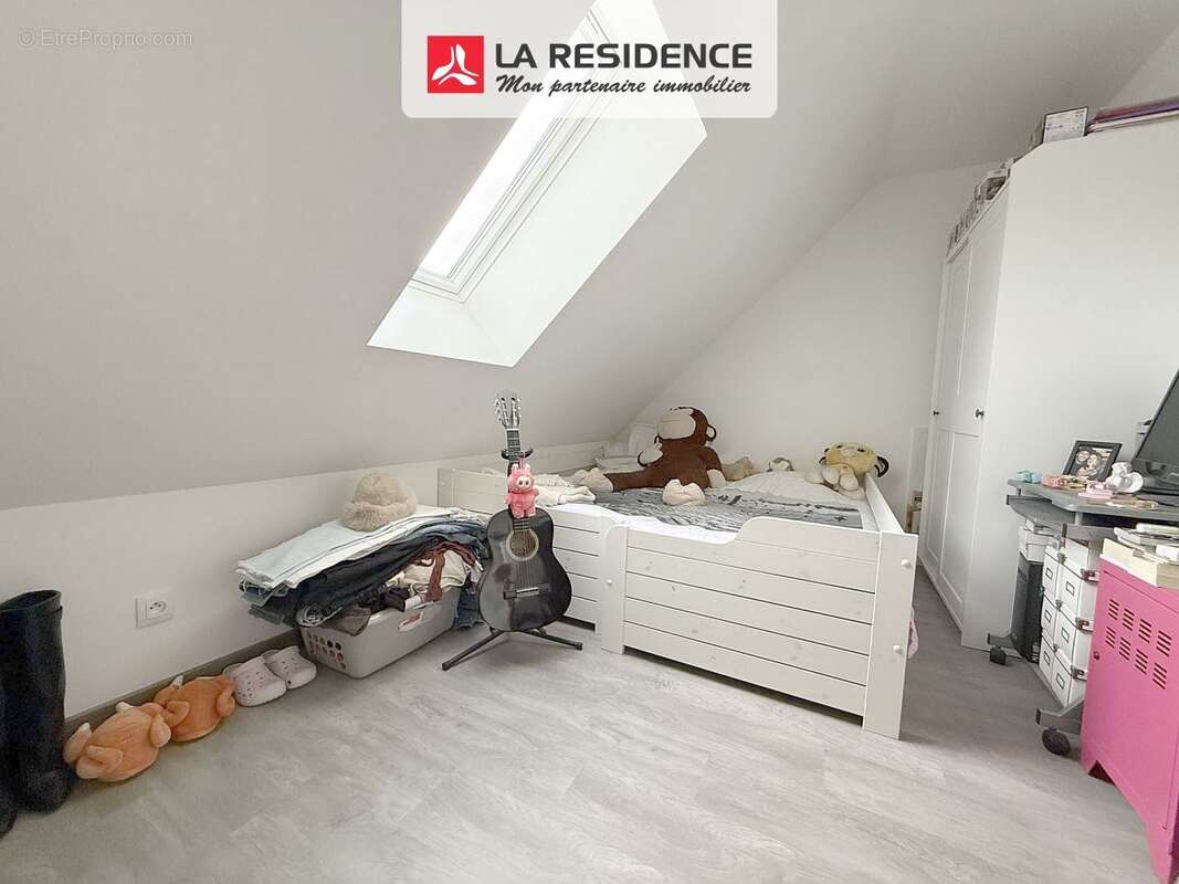 Maison à BONNIERES-SUR-SEINE