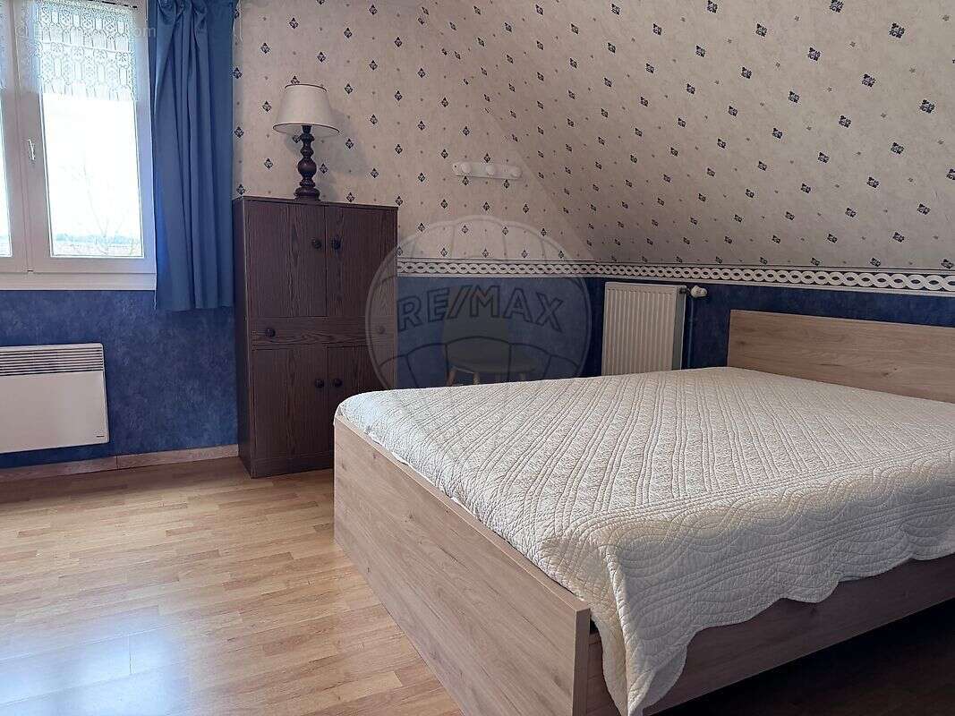 Maison à COSNE-COURS-SUR-LOIRE