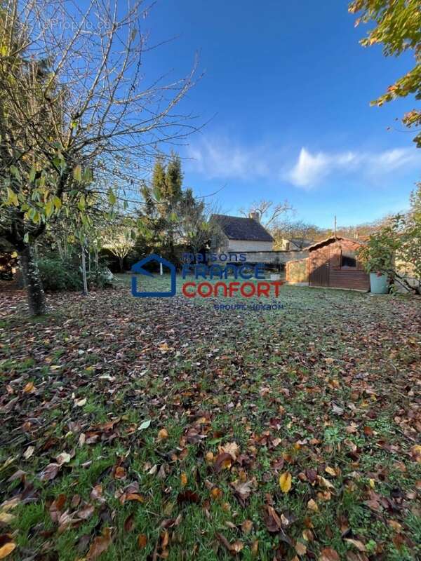 Terrain à SAINT-PATERNE