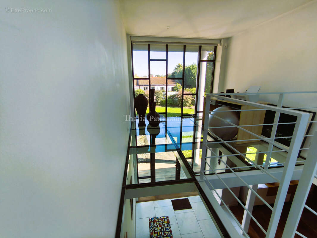 Maison à LEGE