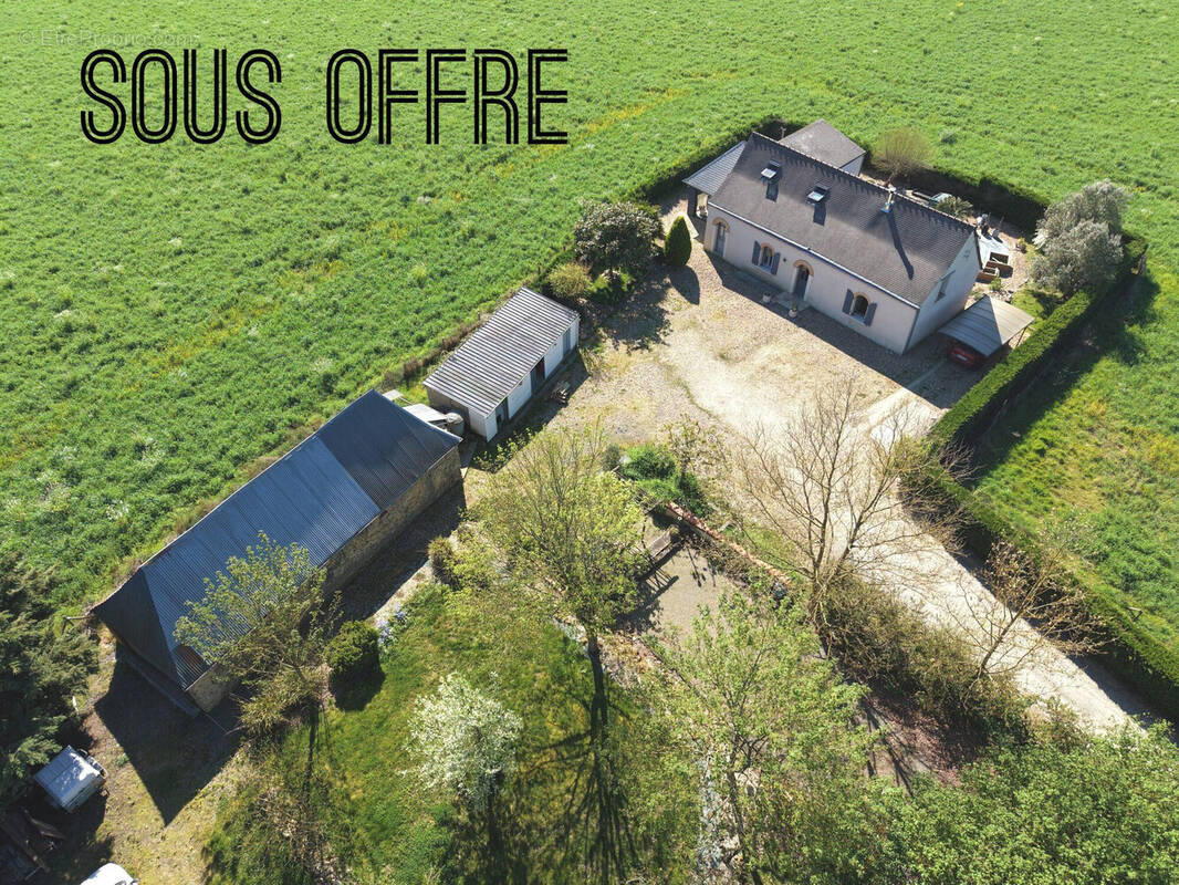 Maison à CHEMAZE