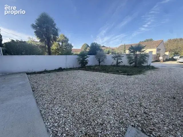 Très jolie maison rénovée avec goût   Soyaux Bourg - photo 20