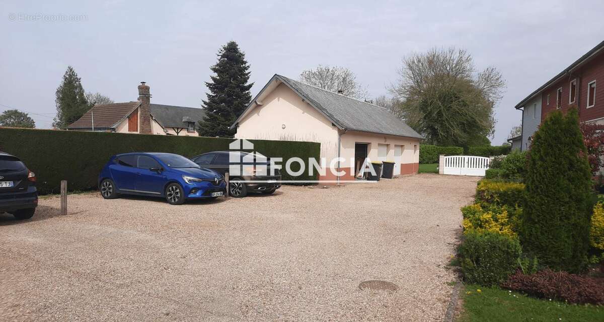 Maison à MONTAURE