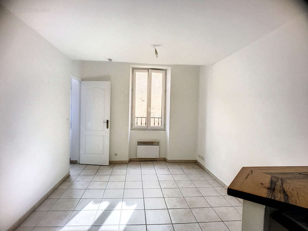 Appartement à CALLIAN