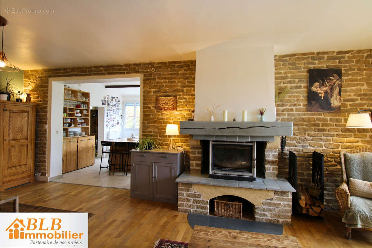 Maison à VILLIERS-SAINT-FREDERIC