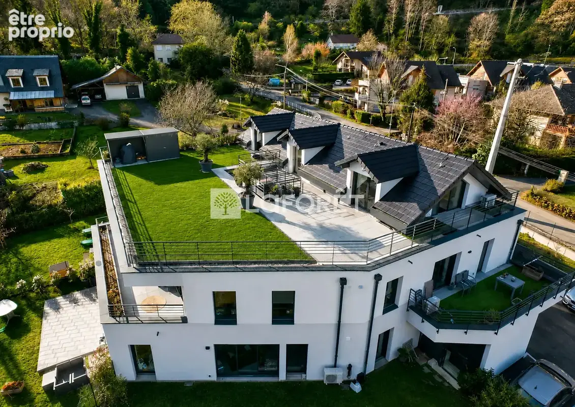 Appartement à BOURDEAU