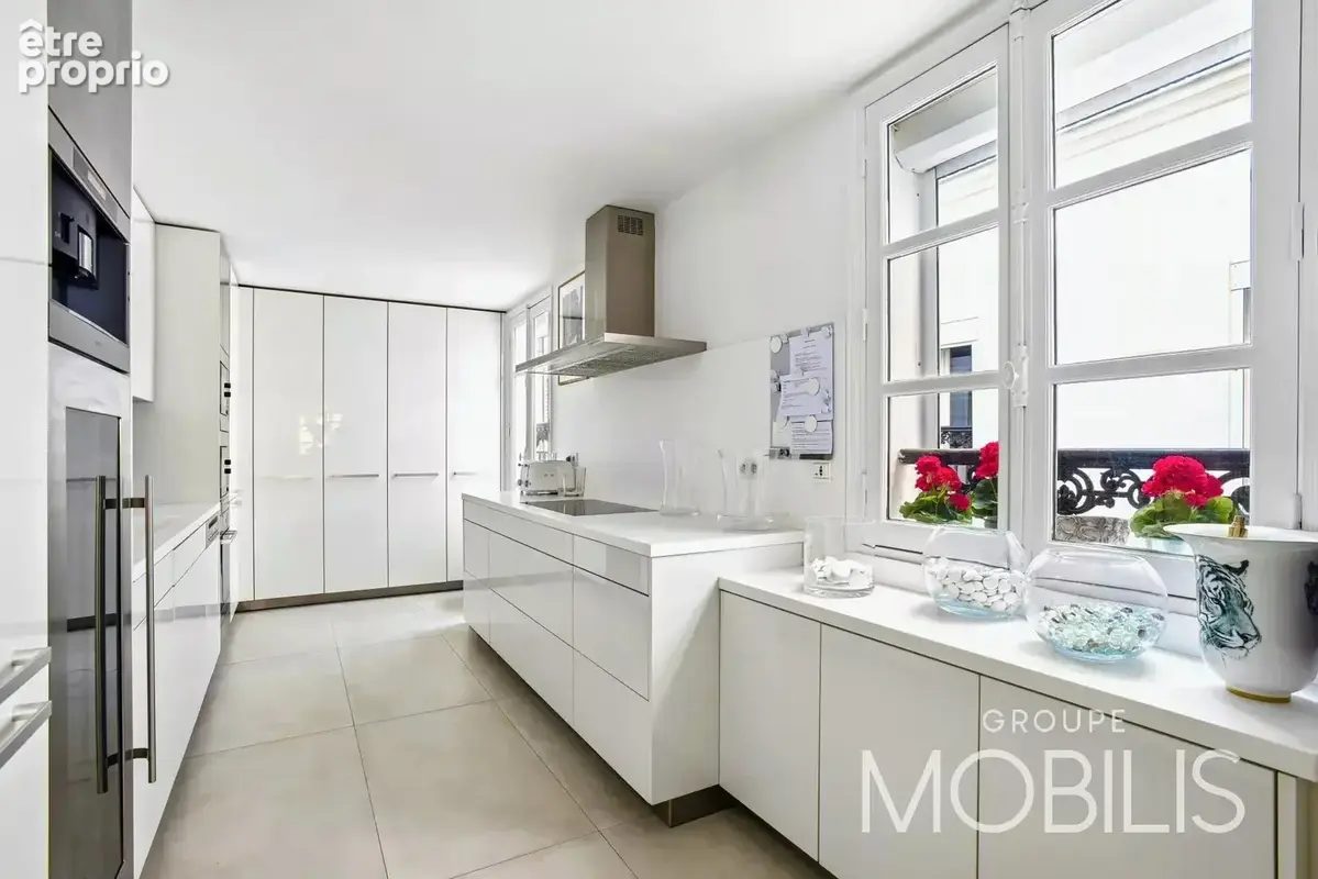Paris 6 - vavin - notre-dame-des-champs - luxembourg - appartement climatisé en derniers étages - ascenseur - 222,40m2 carrez -  - photo 9