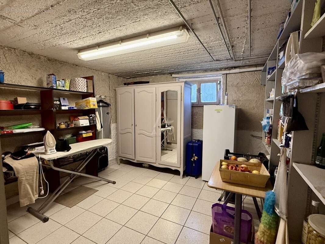 Exclusivité // moulins- les- metz // appartement // 110 m2 // 2 chambres // jardin // garage - photo 15