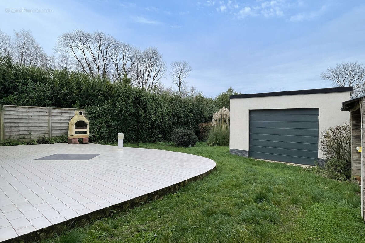 Maison à ECOUST-SAINT-MEIN