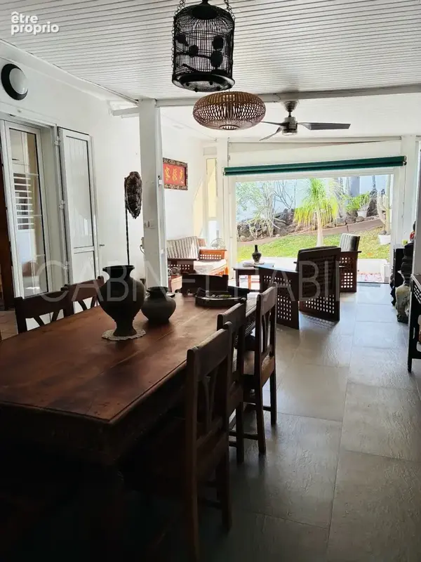 A vendre - maison 134.5 m2 environ - saint paul  -  795 000 € - photo 8
