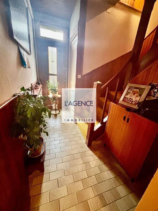 Entrée - Maison à REIMS