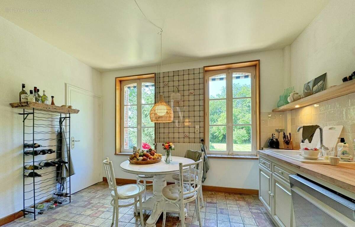 Maison à SAINT-JOUIN-BRUNEVAL