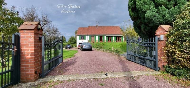 Maison à BEZANCOURT