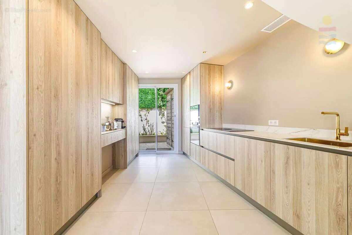 Appartement à VILLEFRANCHE-SUR-MER