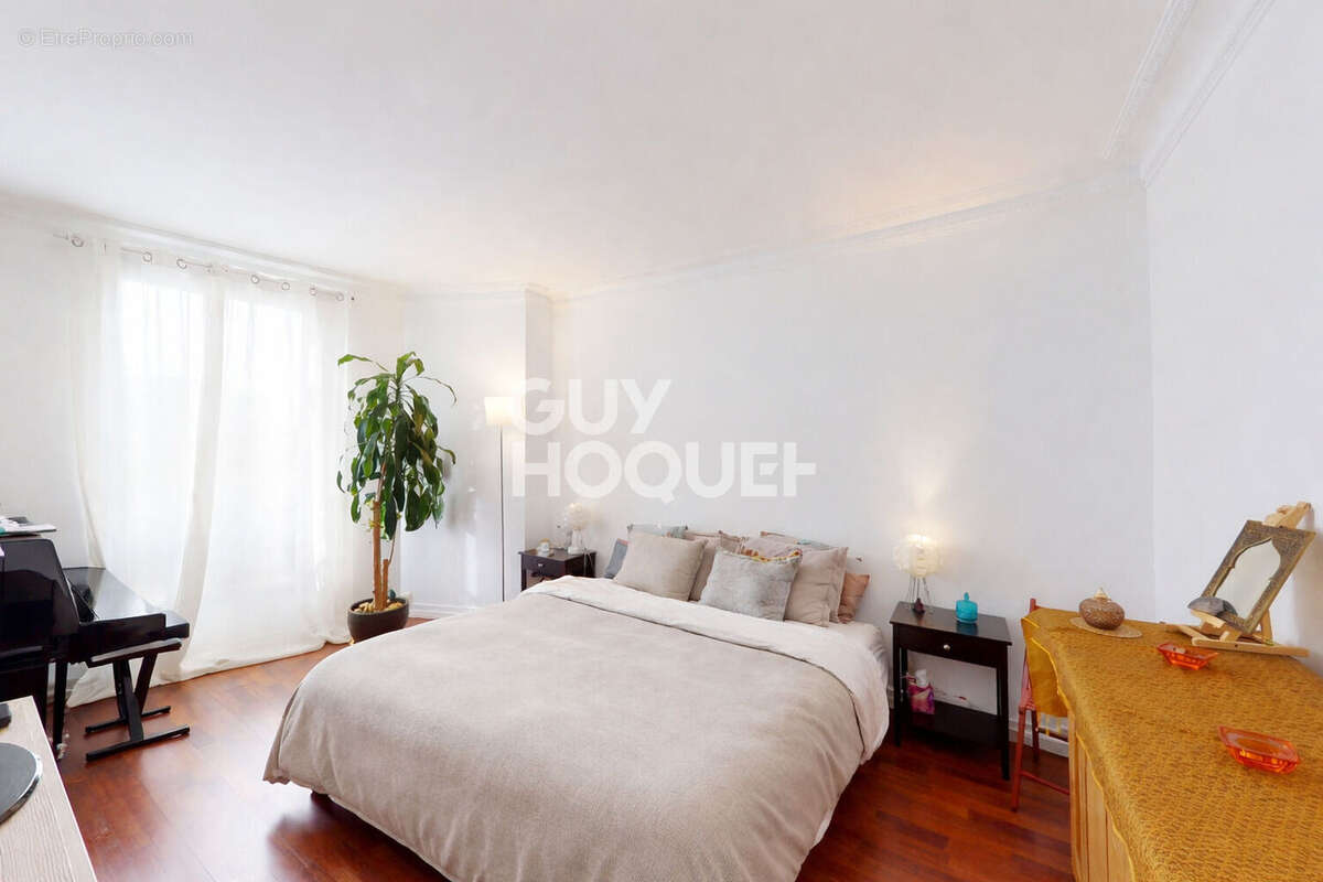 Appartement à AUBERVILLIERS