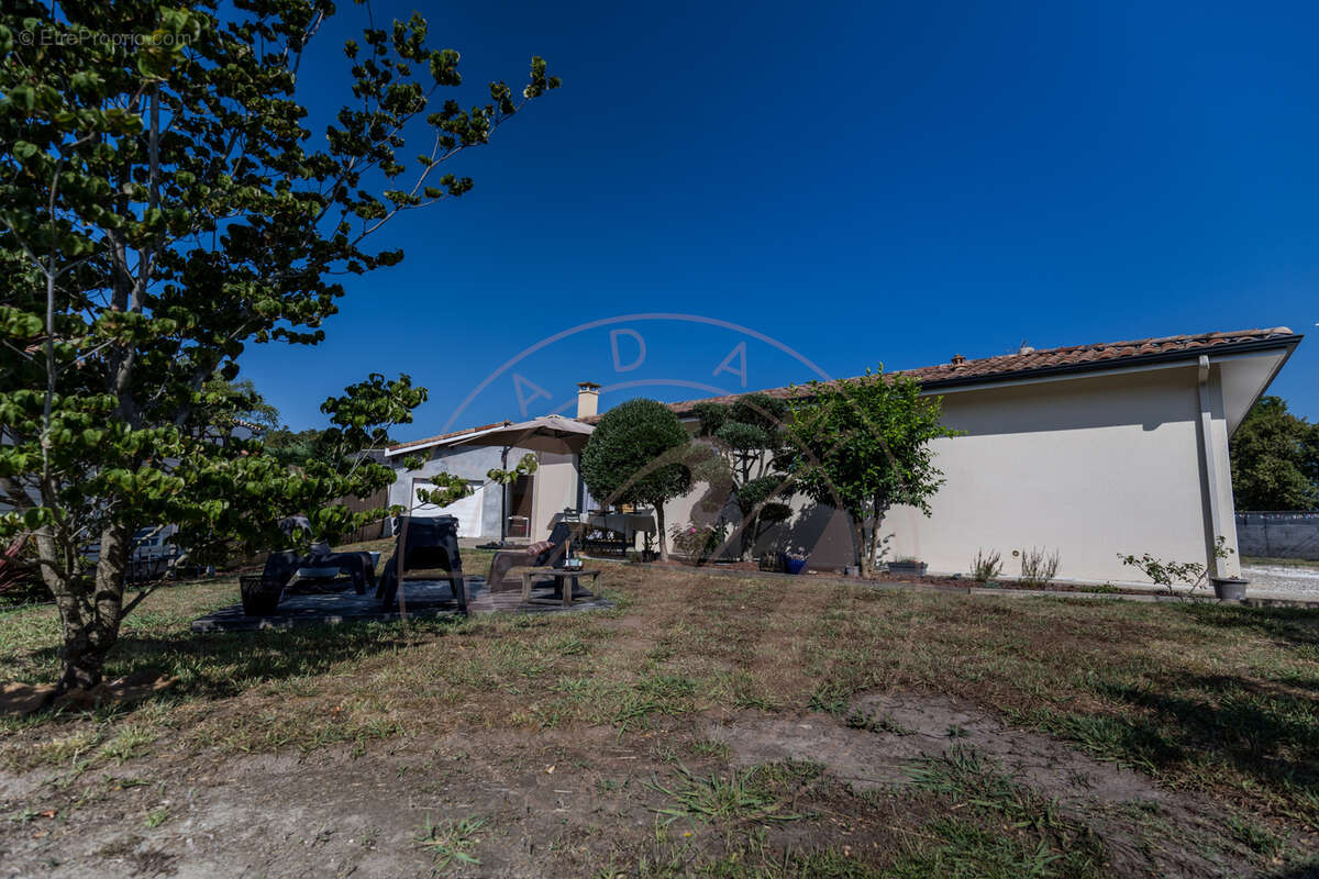 Maison contemporaine avec patio   Un véritable cocon de sérénité à Saint-Pierre-du-Mont - photo 22