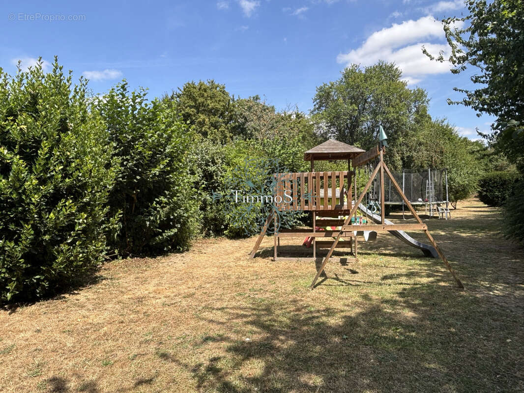 Maison de village - 99m2 - LABOISSIERE-EN-THELLE - photo 8
