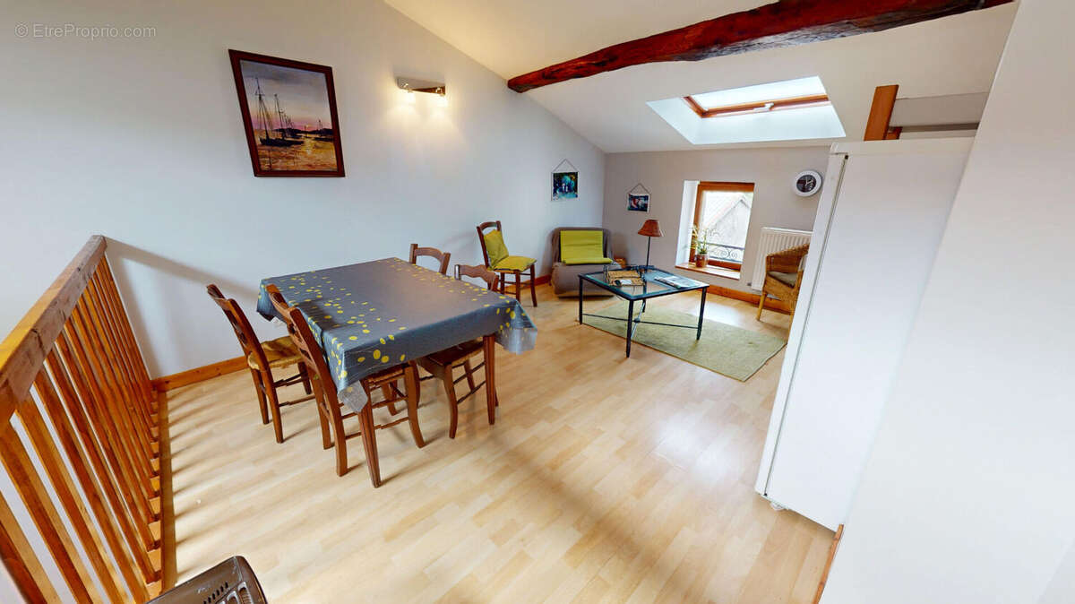 Maison à AMBUTRIX