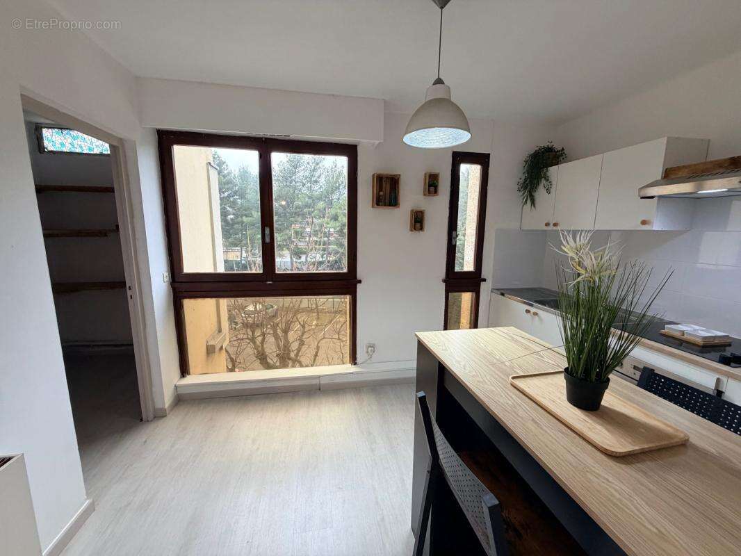 Appartement 3 pièces avec balcon, cave et deux parkings – Aix-en-Provence Sud – Résidence Beaumanoir 2 - photo 5