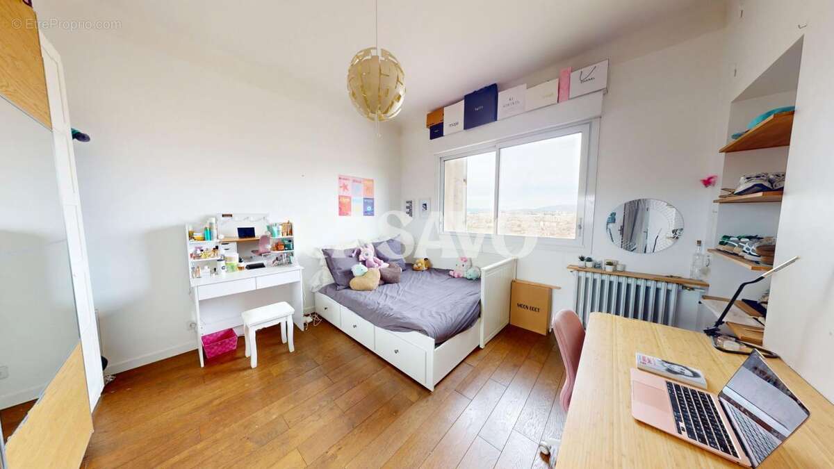 Appartement à MARSEILLE-6E