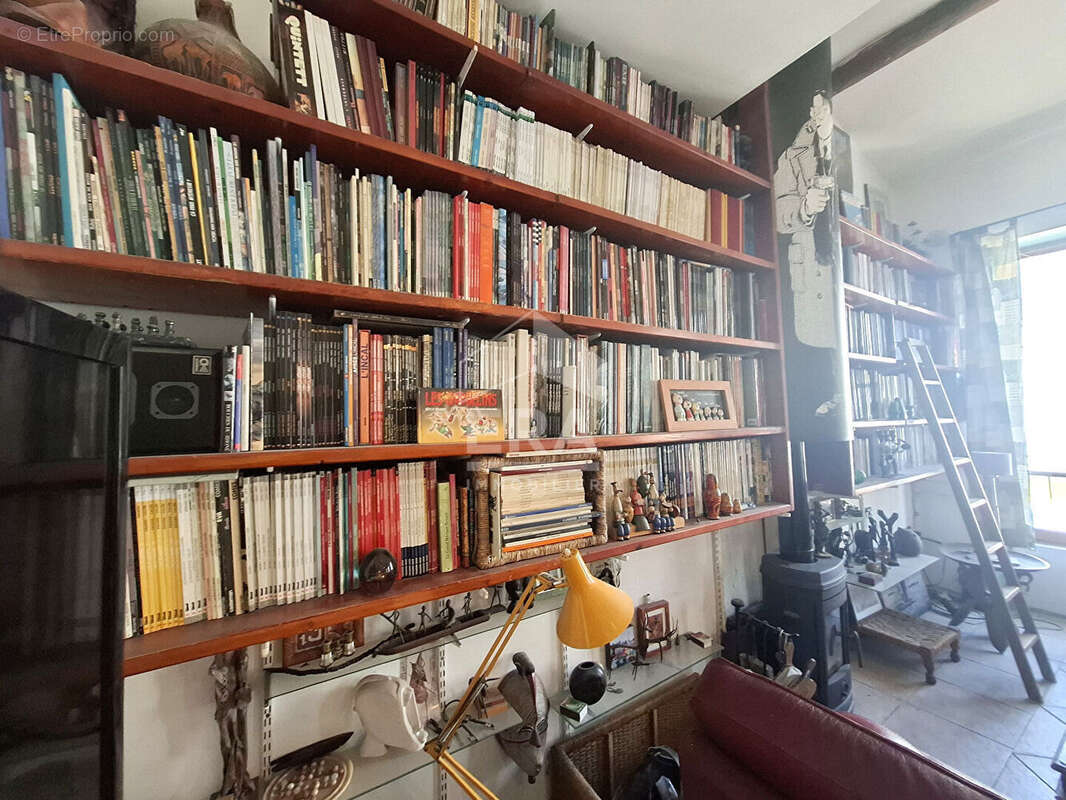 Appartement à MARSEILLE-10E