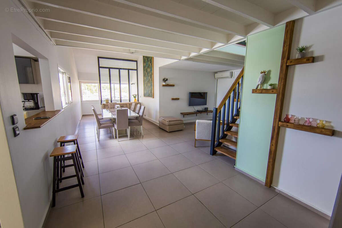 Appartement à POINTE-A-PITRE