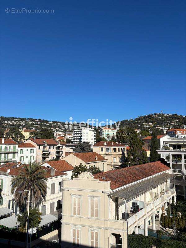 Appartement à CANNES