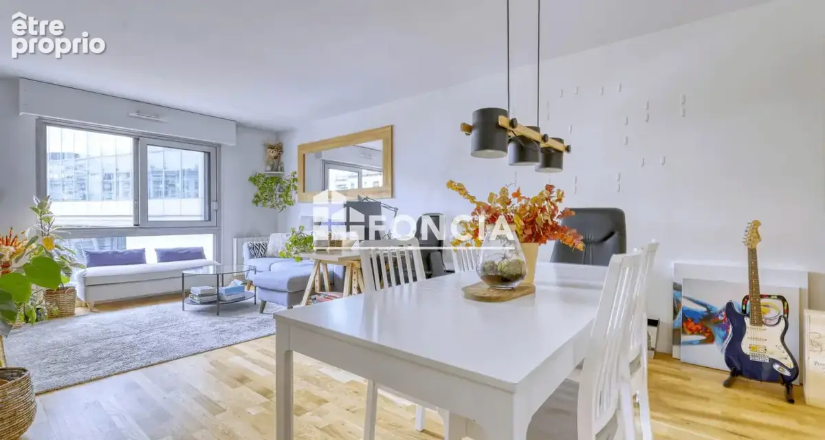 Boulogne-Billancourt – Grand 2 pièces de 56 m² avec balcon, cave et parking - photo 3