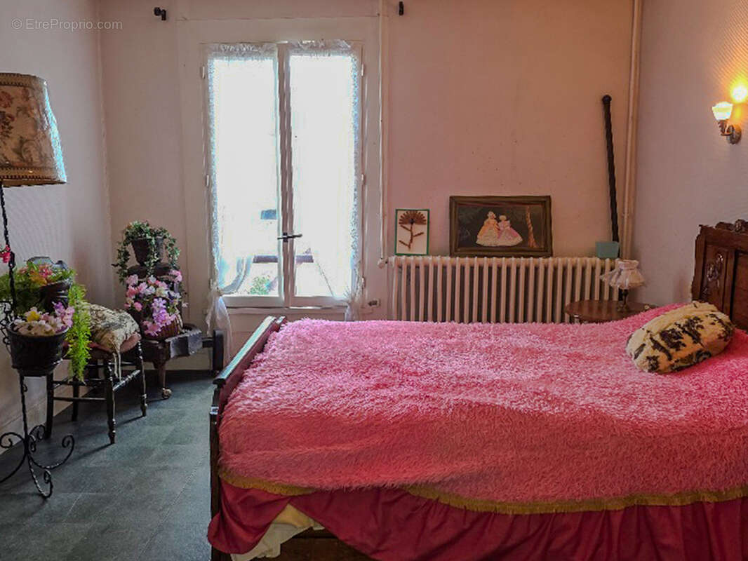 Maison à SAINT-CALAIS