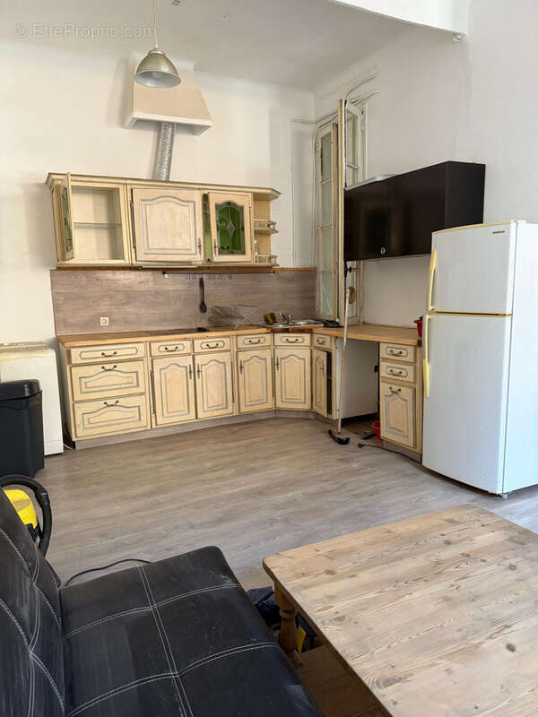 Appartement à MARSEILLE-5E